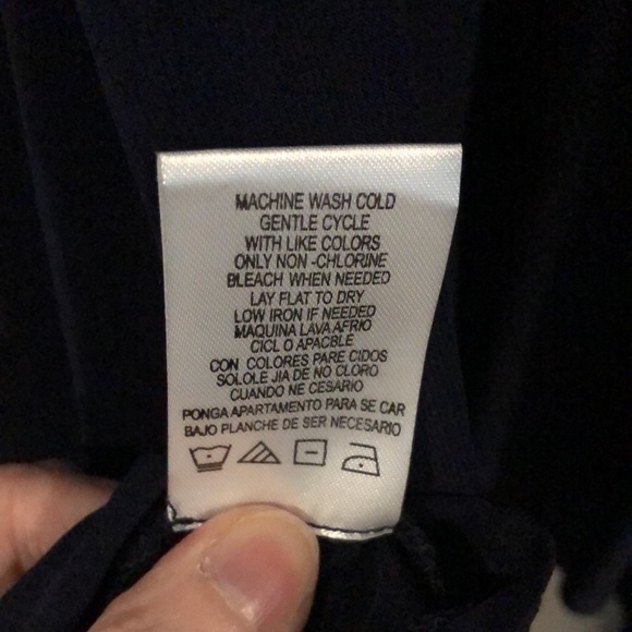 Beautiful flowing ladies dress! - Picture 6 of 7